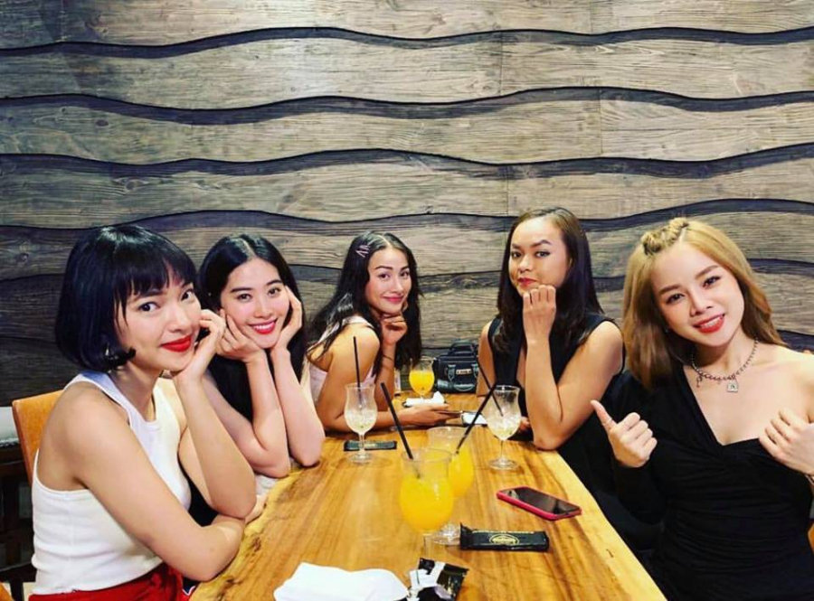 Trước đó, Nam Em có buổi gặp gỡ, làm việc với Mai Ngô, Châu Bùi,...    