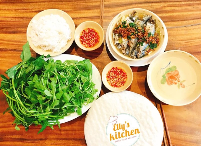 Mỗi ngày cô đều đổi món