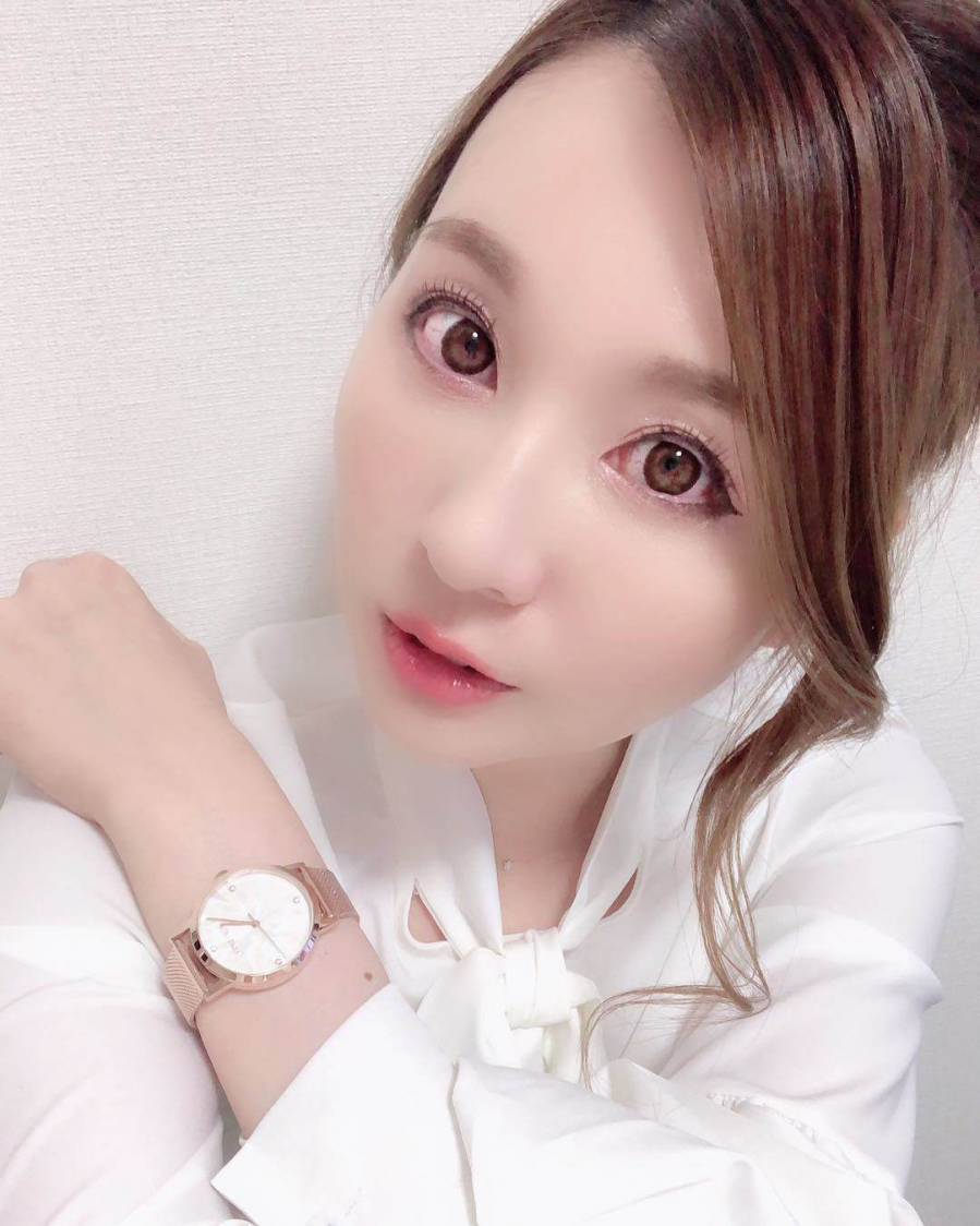 Cô vẫn trẻ trung xinh đẹp dù sắp 40 tuổi