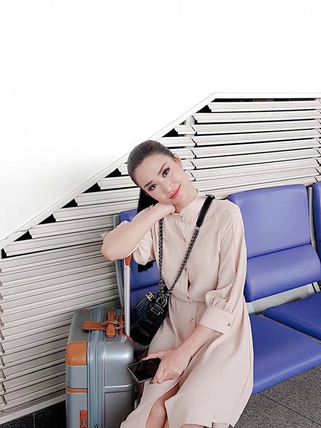 Sau nhiều năm, nữ ca sĩ có sự thay đổi rõ rệt về diện mạo, nhan sắc ngày càng thăng hạng hơn so với trước.