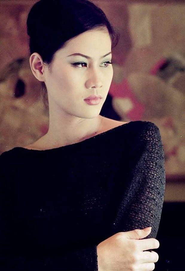 Hai bức ảnh mà Thân Thúy Hà đã đăng tải.    