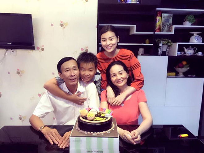 Sau những sai lầm của quá khứ, Cao Thái Hà càng trân trọng và thương mẹ hơn.    