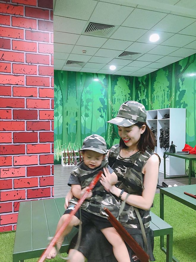 Hiện tại, bé Khoai Tây đã tròn 3 tuổi. Mẹ con Ly Kute vẫn đang sống cùng bố mẹ đẻ của cô. Ly Kute không còn nhắc tới bất cứ điều gì về Mạc Hồng Quân và Kỳ Hân.    