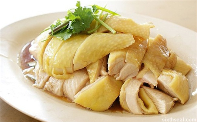 Thịt gà không ăn cùng thịt chó
