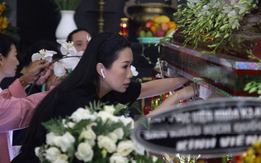 NSƯT Trịnh Kim Chi.    