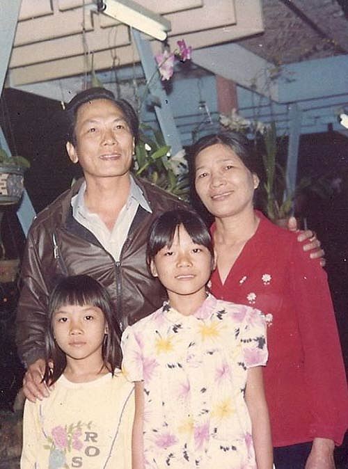 Gia đình Mỹ Tâm ít khi được cô chia sẻ với báo giới.