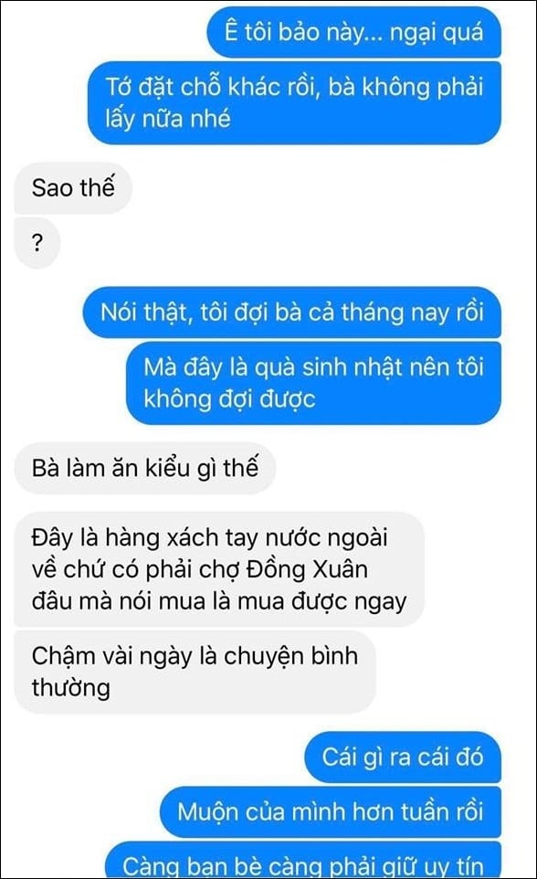 Đoạn tin nhắn trò chuyện giữa 2 cô nàng.