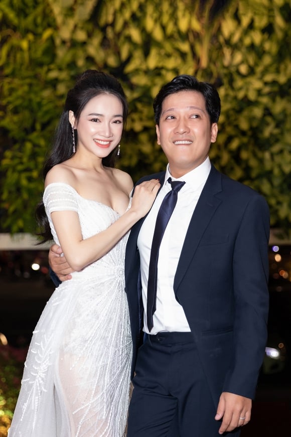 Shbet888.com link không chặn sau khi kết hôn của Trường Giang và Nhã Phương rất hạnh phúc.    