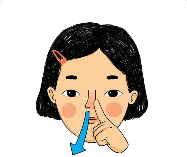 Mẹ có thể bịt một lỗ mũi rồi bảo con xì thật mạnh