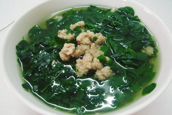 Canh rau ngót kỵ với người mang thai