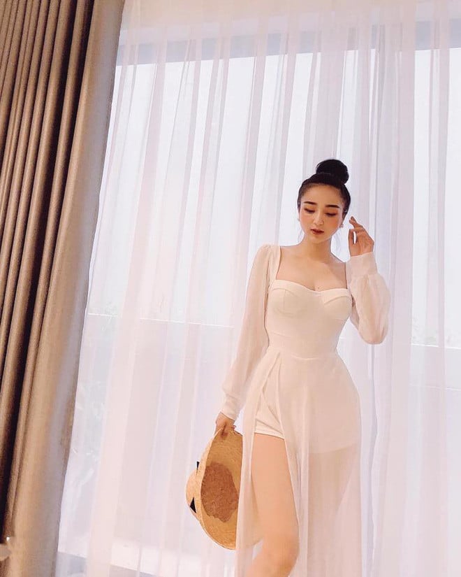 Hình ảnh chiếc váy được đăng tải trên mạng.