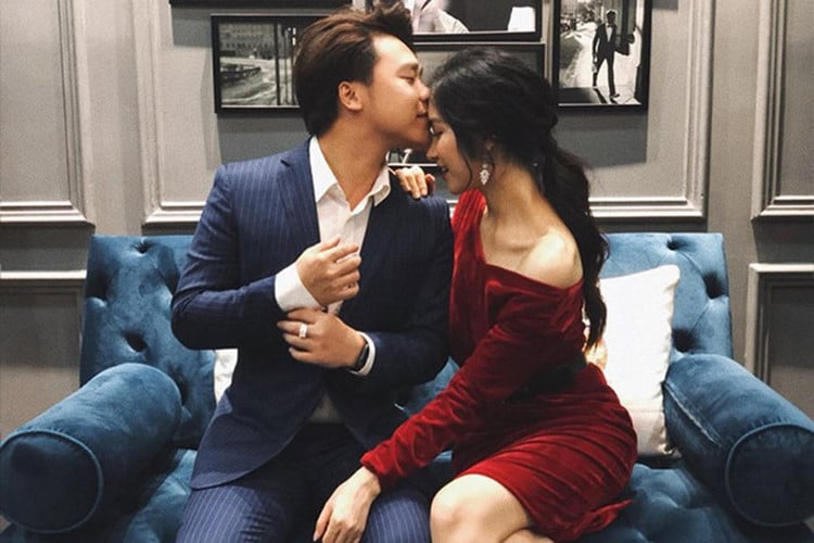 Trong thời gian ở ẩn, Hòa Minzy vướng tin đồn nghỉ hát để chuẩn bị lấy chồng và né tránh dư luận sau những phát ngôn gây tranh cãi.  
