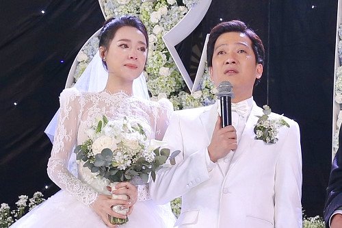 Nhã Phương, Trường Giang xúc động trong Quatrian shbet hiện đang mở. 