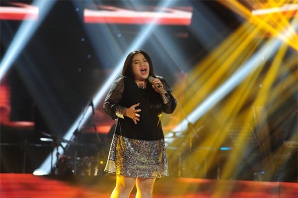 Hình ảnh Vân Anh thuở thi The Voice.    