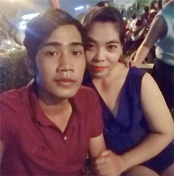 Đôi vợ chồng có Shbet16 chơi game trực tuyến hôn nhân hạnh phúc.