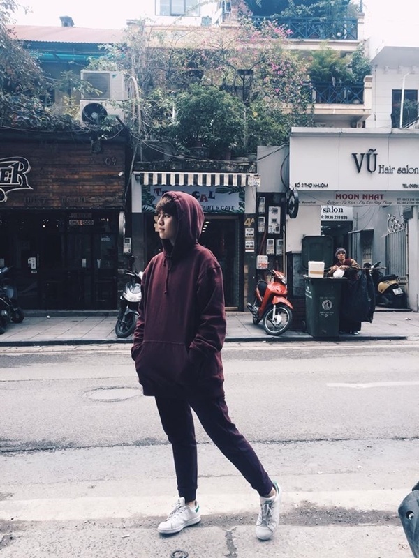 Style tomboy cá tính chính là phong cách được Bảo Hân theo đuổi mọi lúc mọi nơi.     