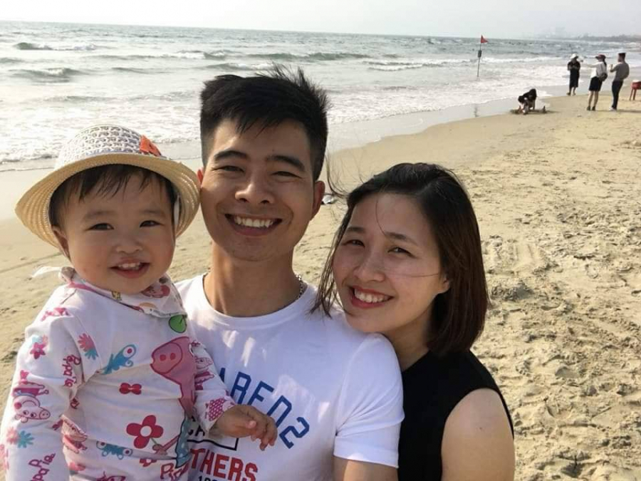 Gia đình nhỏ trong câu chuyện.