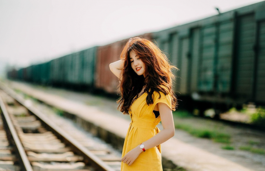girl-3732086_960_720