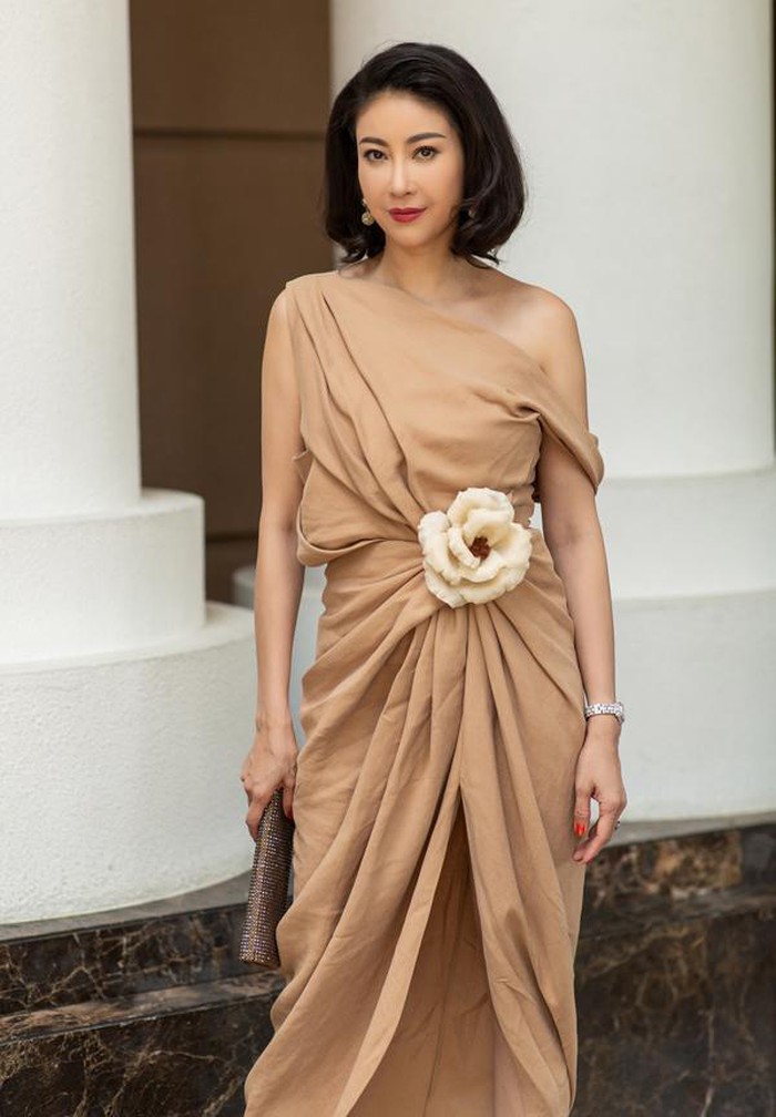 Nhan sắc 
