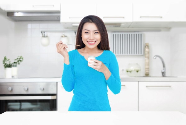 Không nên ăn sữa chua khi đang đói