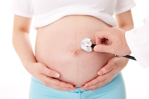 Em bé sinh mổ sức đề kháng kém hơn sinh thường
