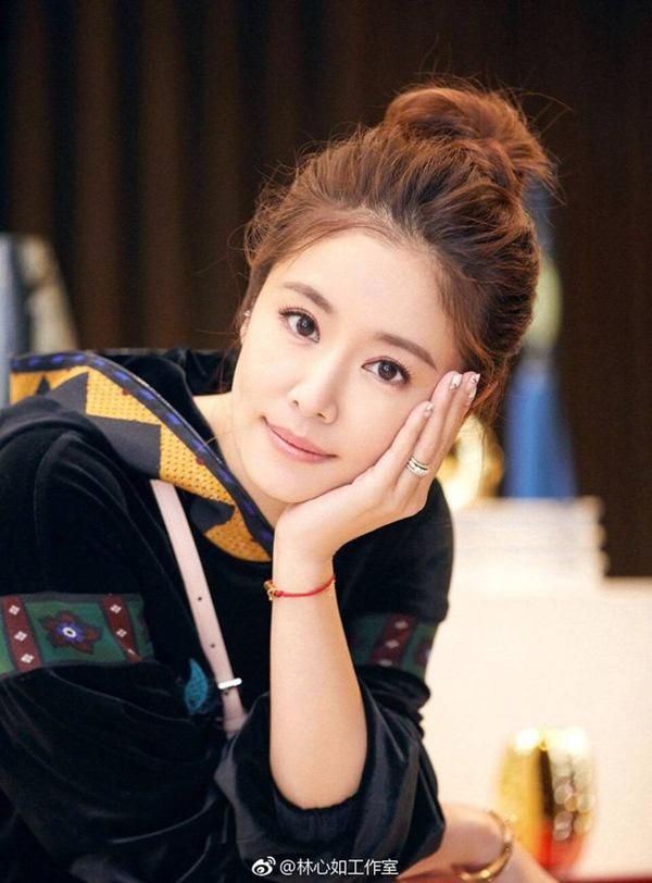 Rộ tin Lâm Tâm Như đã qua một đời chồng.    