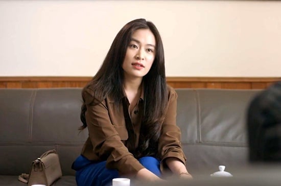Đoạn bình luận của khán giả về diễn xuất của Hoàng Thuỳ Linh.  