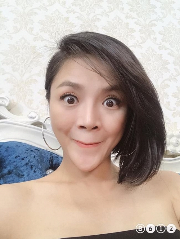 Chiếc cằm nhọn 