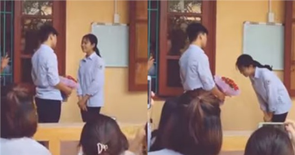 Hành động từ chối văn minh của cô gái được nhiều người vỗ tay tán thưởng.