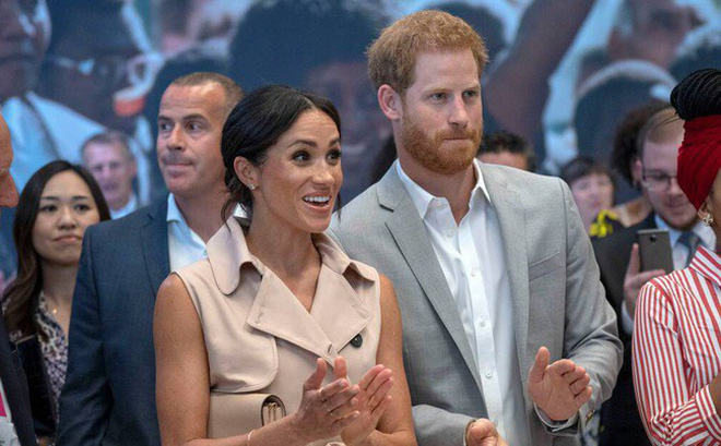 rs1024x759-180717075847-1024-prince-harry-meghan-markle-nelson-mandela-15587626659971171401242-crop-1558762670524948045130-155883446432338467839-crop-15588344875541535938178