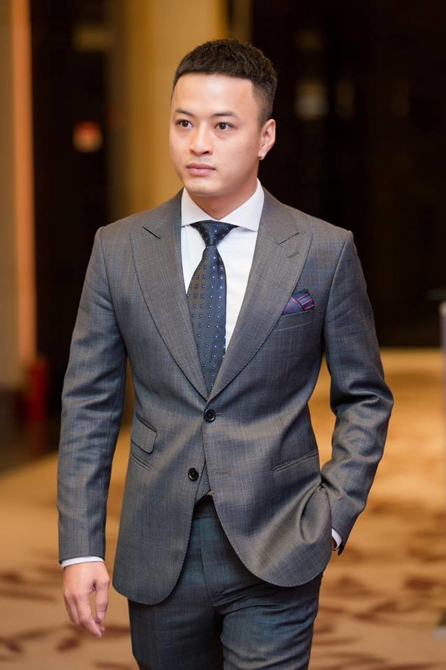 Hồng Đăng xưa nay vẫn giữ được vẻ ngoài nam tính.    