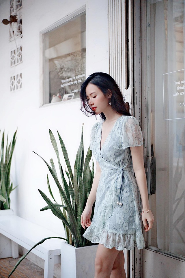 Mới đây, Midu tiếp tục khiến người hâm mộ thích thú khi đăng tải dòng trạng thái cực tình. 