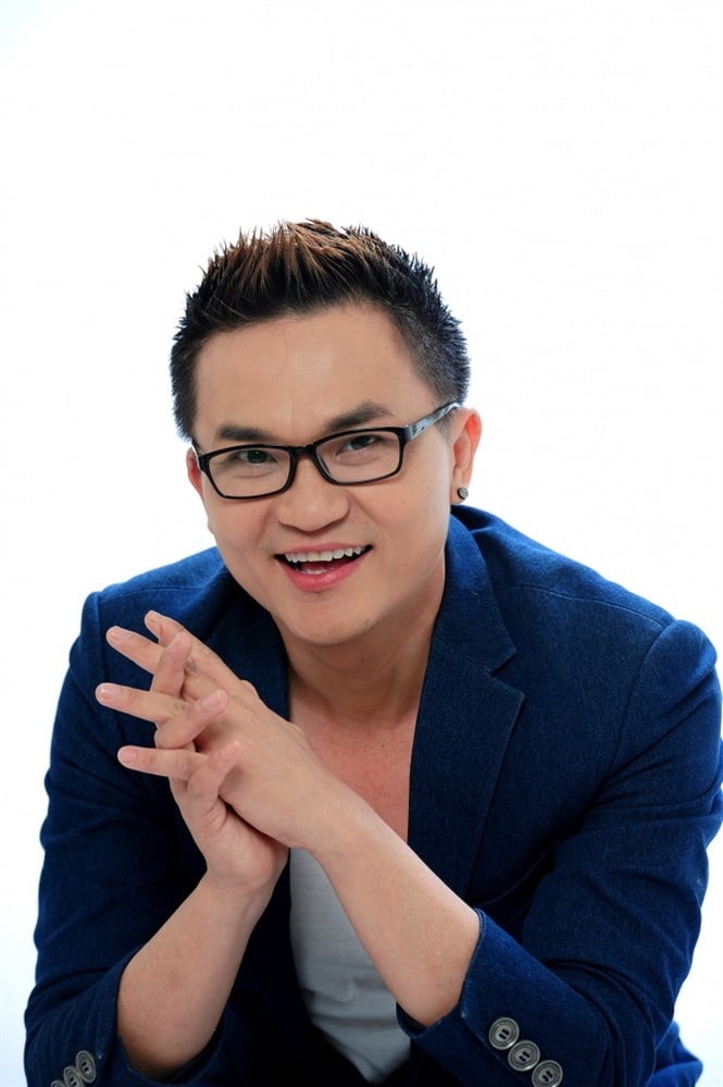 Có thể thấy, MC Đại Nghĩa là một trong nhiều nghệ sĩ ít chia sẻ về Shbet16 chơi game trực tuyến riêng. Nhưng với những người yêu quý anh thật lòng, họ sẽ hiểu mục đích sống của anh là giúp ích cho cộng đồng chứ không phải những việc tư lợi cá nhân.