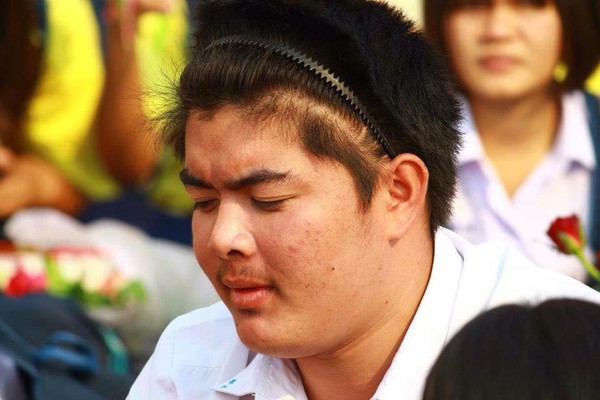 Chàng trai trước khi giảm cân.