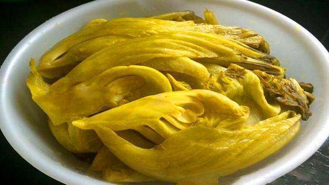 4-thuc-pham-ban-nhat-duoc-ban-day-cho-chi-em-tinh-mat-se-khong-bi-mua-nham-3-1559472826-92-width640height360