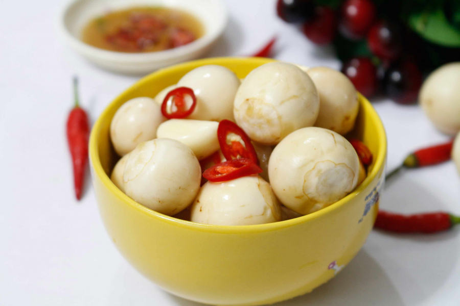 Người mới sinh, có vết thương không nên ăn cà