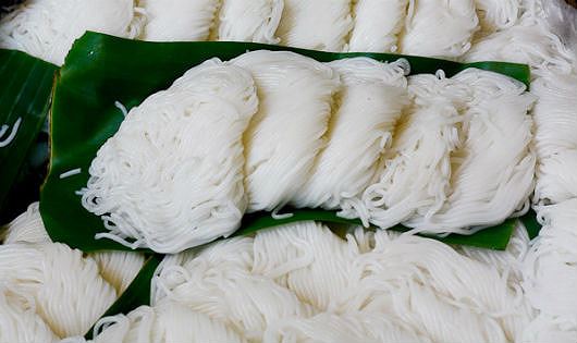 Sợi bún không đứt đoạn khó gãy