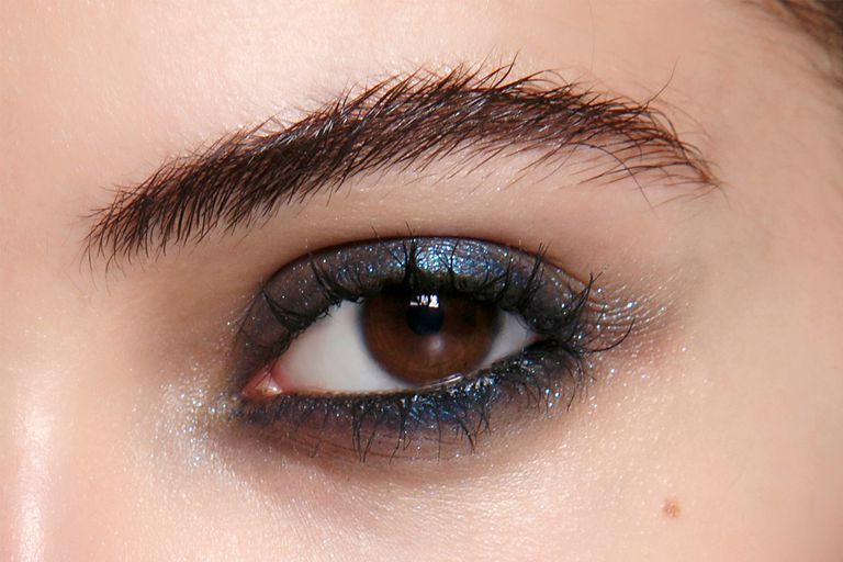 2-smokey-eye-makeup-ideas-15-1512421210