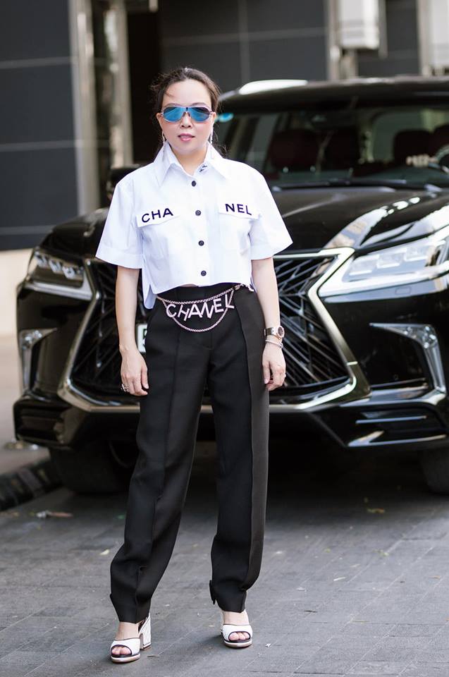 Vo-dai-gia-goc-Thanh-Hoa-hon-7-tuoi-cua-Quach-Ngoc-Ngoan-dien-bikini-goi-cam-phuong-channel--8--1555486550-width637height960