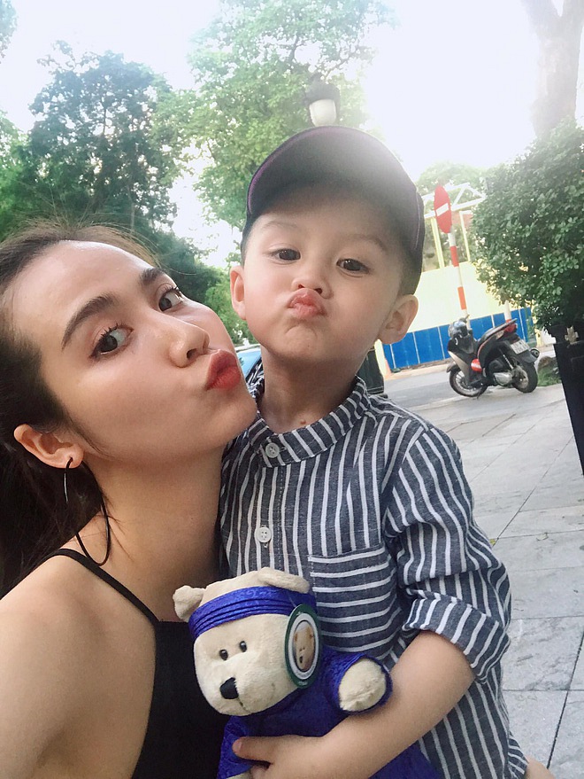 Mối quan tâm duy nhất của Huyền Lizzie bây giờ là nuôi dạy tốt con trai 4 tuổi