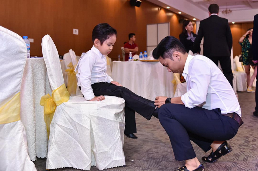 Bé Kubi bộc lộ năng khiếu Dancesport từ sớm