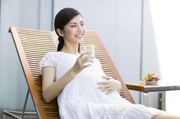 Mẹ bầu không tắm khi ăn xong
