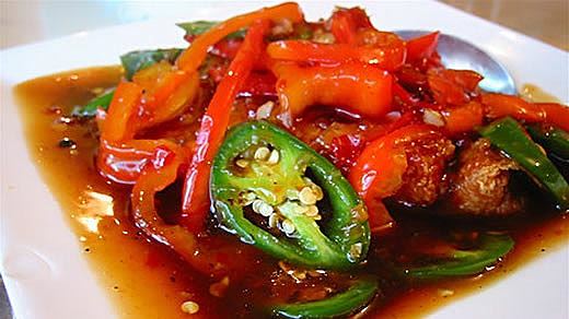 Đồ cay nóng không cho trẻ ăn trước khi đi ngủ