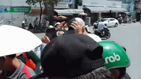 332b4n1560119549581690754888crop15601195680421880740978_1
