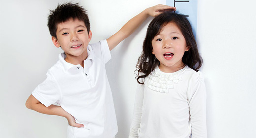 Trẻ ăn vặt dễ bị lùn