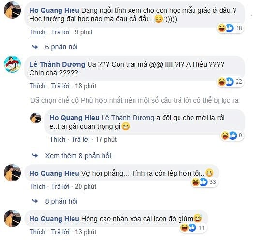 Riêng Ngô Kiến Huy lại cho rằng, người chụp cùng Hồ Quang Hiếu là đàn ông.    