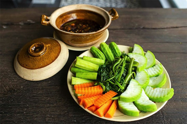 Rau củ nên ăn ngay khi cắt
