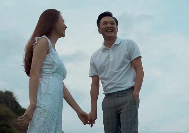 Tối ngày 18/07, Đàm Thu Trang và Cường Đô la đã đăng tải lên trang cá nhân đoạn clip gần 3 phút với tiêu đề: 