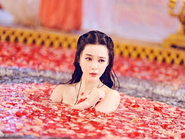 phi tan