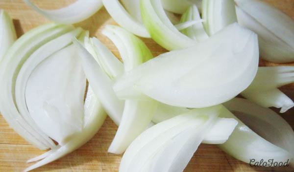 Hành tây đuổi gián